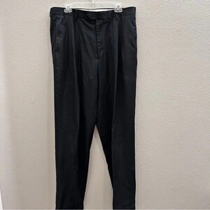 Roundtree & Yorke Mens Size 36 Black Pleated Front Dress Pants Ultimate Comfort